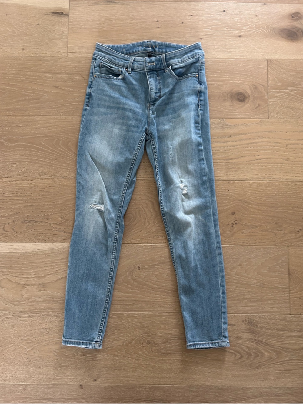 White House Black Market Light Blue Skinny Crop Jeans